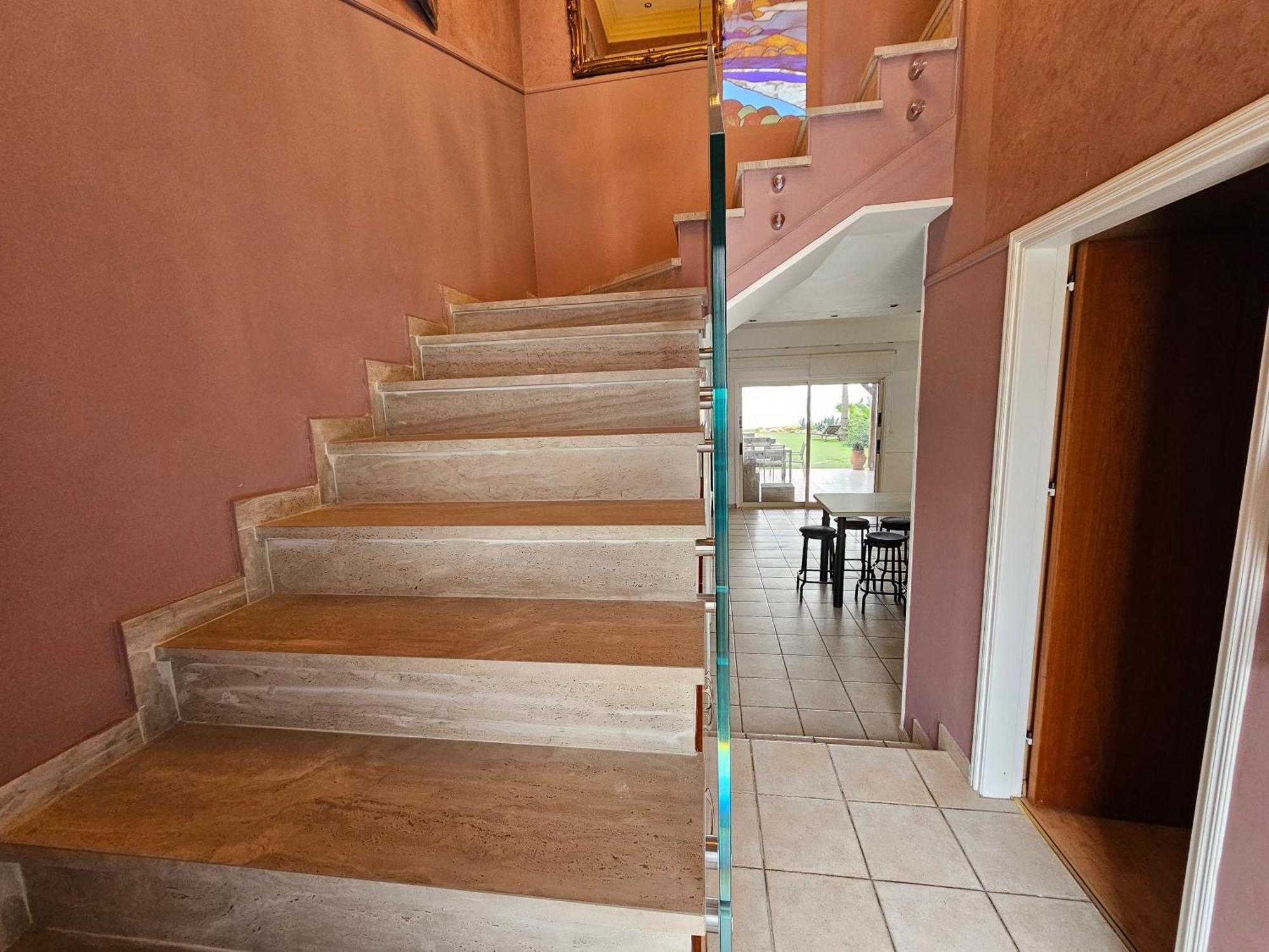 Beachfront Villa Carpe Diem Kiti エクステリア 写真